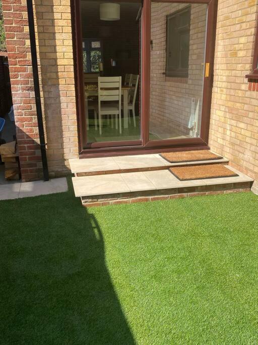 Beautiful 3 Bed Home In The Heart Of New Forest Hordle エクステリア 写真