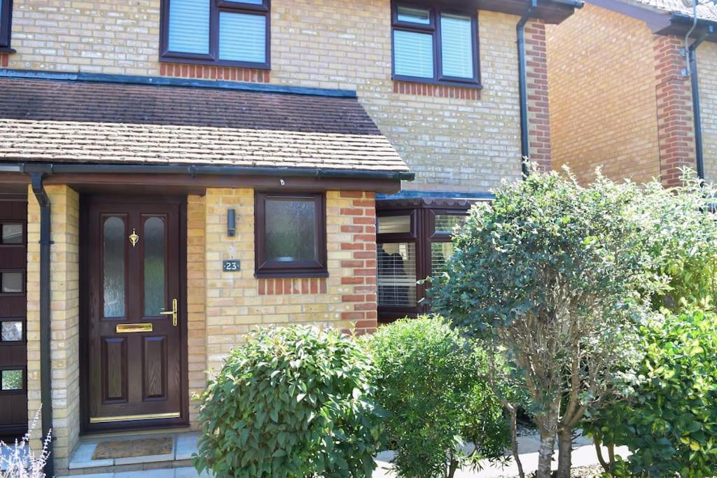 Beautiful 3 Bed Home In The Heart Of New Forest Hordle エクステリア 写真